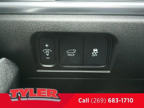 Used 2025 Kia Sorento SX Prestige w/ Olive Brown Leather Package image 25