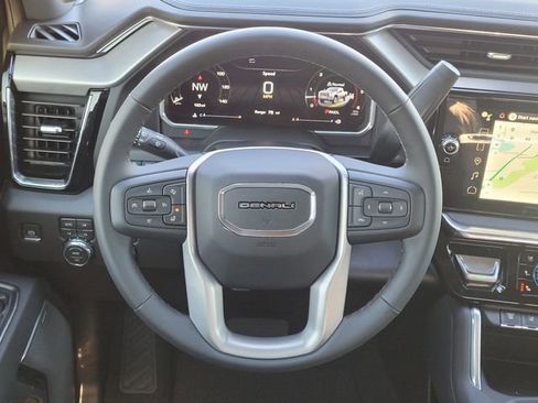 New 2026 GMC Sierra 2500 Denali w/ Denali Reserve Package AWD/4WD image 10