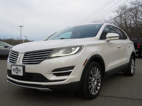 Used 2017 Lincoln MKC Reserve w/ Lincoln MKC Climate Package image 1