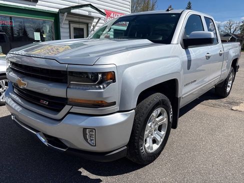 Used 2018 Chevrolet Silverado 1500 LT w/ All Star Edition AWD/4WD image 2