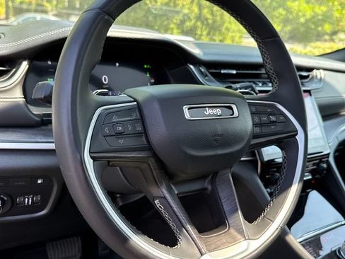 Used 2024 Jeep Grand Cherokee Limited 4xe AWD/4WD image 14