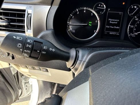 Used 2022 Lexus GX 460 Premium image 28