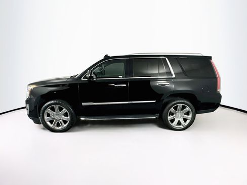 Used 2019 Cadillac Escalade Premium Luxury AWD/4WD image 4