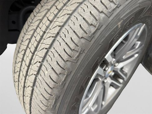 Used 2022 Chevrolet Colorado W/T w/ Custom Special Edition image 20