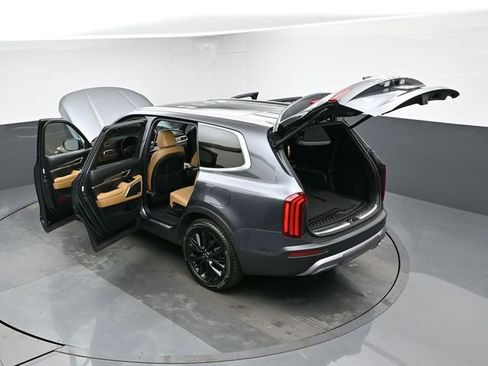 Used 2022 Kia Telluride SX image 46
