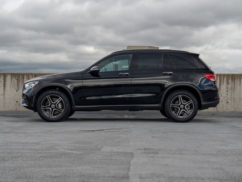 Certified 2022 Mercedes-Benz GLC 300 4MATIC image 3