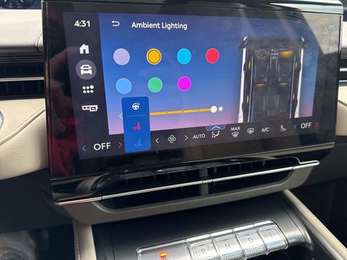 Used 2024 Lincoln Nautilus Premier w/ Equipment Group 102A image 38