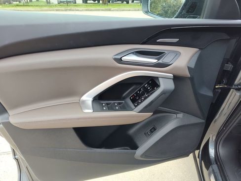 Certified 2025 Audi Q5 Premium Plus w/ Premium Plus image 20