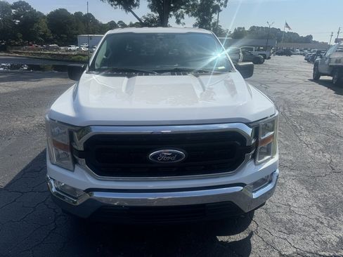 Used 2022 Ford F150 XLT w/ Trailer Tow Package image 9