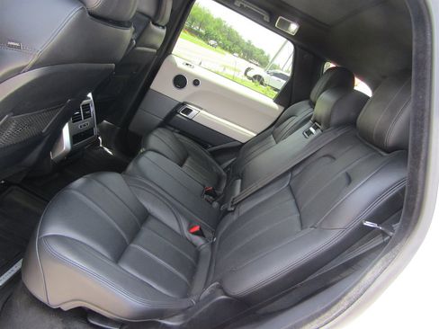 Used 2017 Land Rover Range Rover Sport HSE AWD/4WD image 8