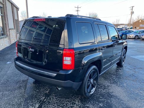 Used 2014 Jeep Patriot Limited w/ Premium Sound Group image 3
