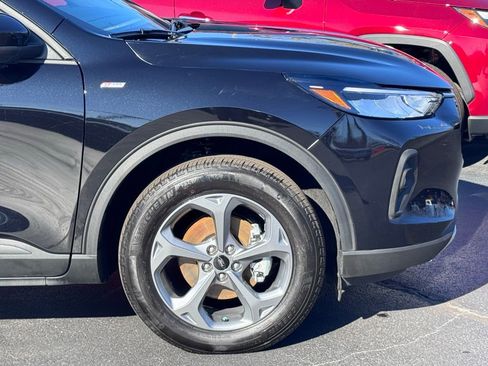 Used 2025 Ford Escape ST-Line Select image 39