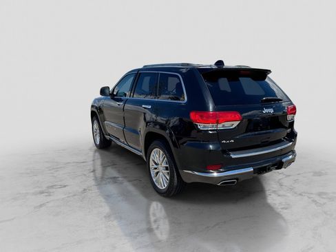 Used 2018 Jeep Grand Cherokee Summit AWD/4WD image 4