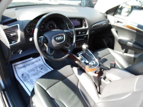 Used 2015 Audi Q5 2.0T Premium Plus w/ Technology Package image 11