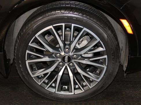 Used 2024 Cadillac XT4 Sport AWD/4WD image 29