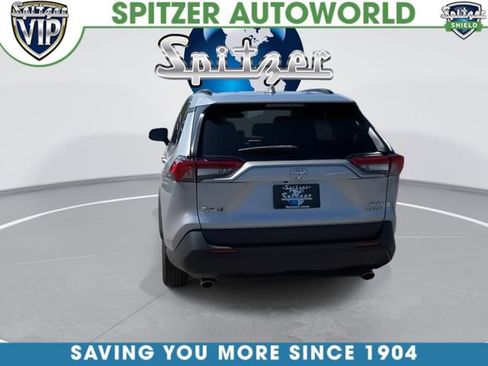 Used 2024 Toyota RAV4 XLE FWD image 9