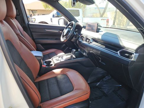 Used 2024 MAZDA CX-5 Carbon Edition image 25