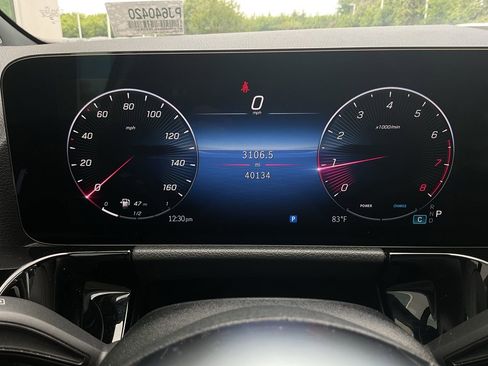 Used 2025 Mercedes-Benz GLA 250 image 38