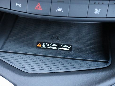 Used 2025 Cadillac CT4 Premium Luxury image 21