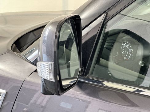 Used 2024 INFINITI QX80 Luxe image 10