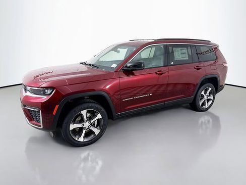 New 2026 Jeep Grand Cherokee L Limited image 3