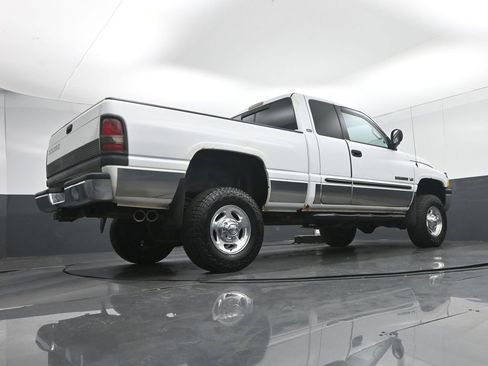 Used 2001 Dodge Ram 2500 Truck 4x4 Quad Cab image 50