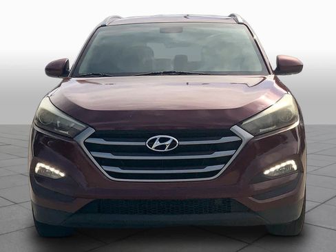 Used 2017 Hyundai Tucson SE w/ SE Popular Package 02 FWD image 4