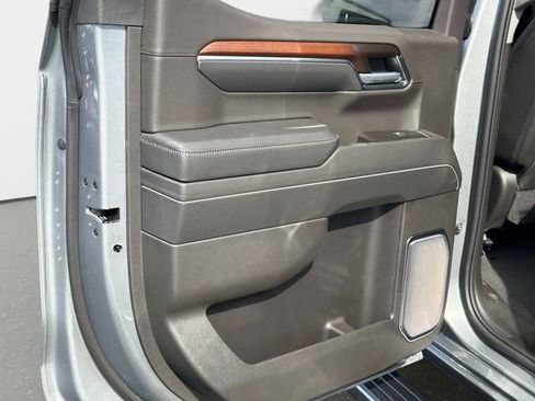 New 2026 GMC Sierra 1500 Denali w/ Denali Reserve Package image 11