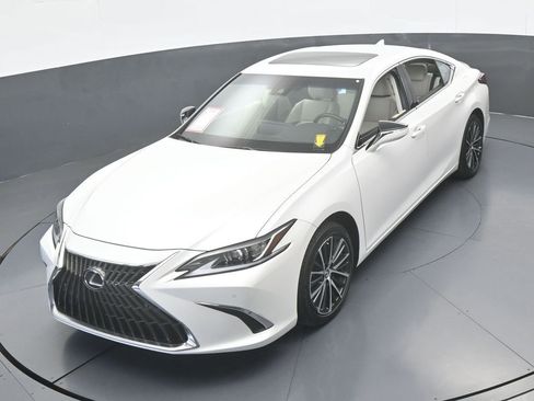Used 2025 Lexus ES 350 w/ Premium Package FWD image 47