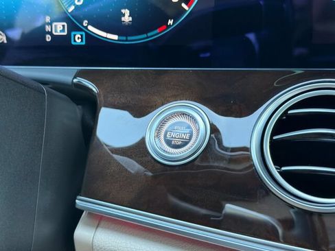 Certified 2022 Mercedes-Benz E 350 4MATIC Sedan image 27