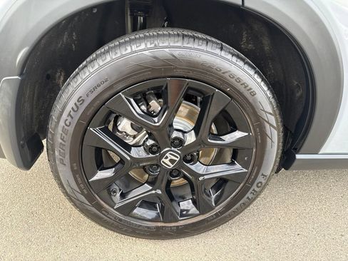 Used 2024 Honda HR-V Sport image 10