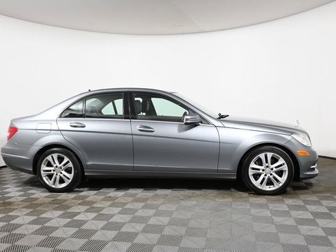 Used 2013 Mercedes-Benz C 300 4MATIC Sedan image 8