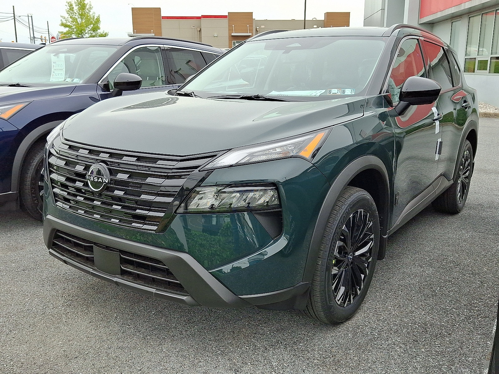 New 2026 Nissan Rogue Dark Armor AWD/4WD image 3