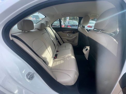 Used 2015 Mercedes-Benz C 300 4MATIC Sedan image 18