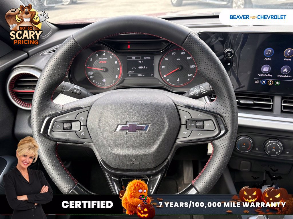 Used 2025 Chevrolet Trax RS w/ Sunroof Package FWD image 18