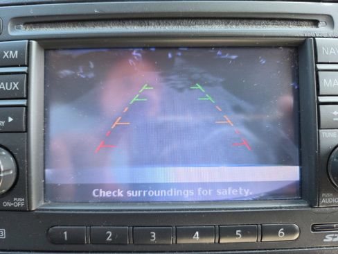 Used 2011 Nissan Rogue SV w/ SL Pkg image 18