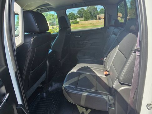 Used 2017 GMC Sierra 1500 SLT AWD/4WD image 9