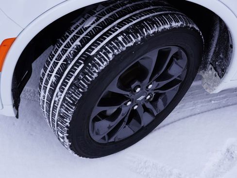 Certified 2024 Dodge Durango GT image 14