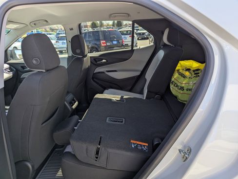 Certified 2021 Chevrolet Equinox LS w/ LS Convenience Package image 30