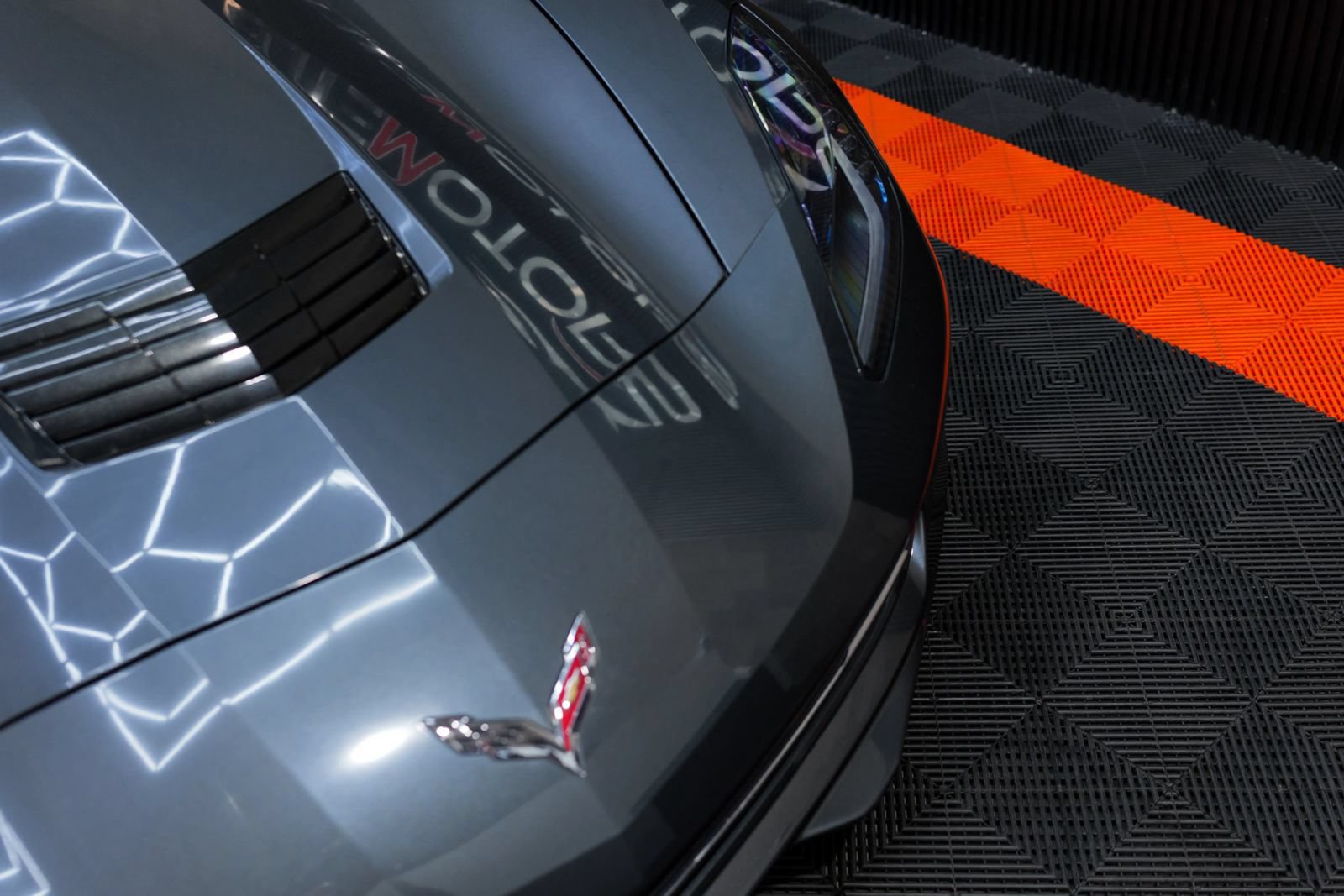 Used 2014 Chevrolet Corvette Stingray Convertible w/ 3LT Preferred Equipment Group RWD image 10