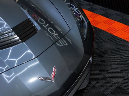 Used 2014 Chevrolet Corvette Stingray Convertible w/ 3LT Preferred Equipment Group RWD image 10