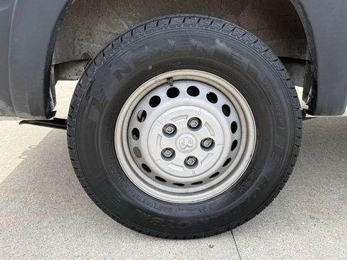Used 2024 RAM ProMaster 2500 w/ Safety Group FWD image 53