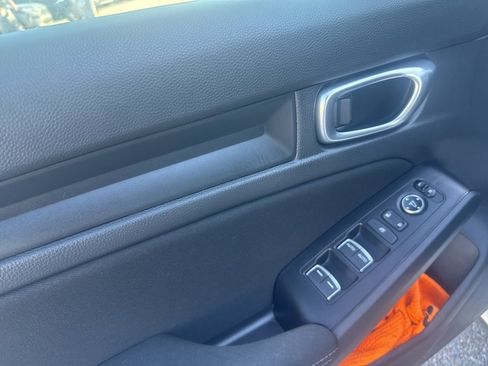 Used 2023 Honda Civic Sport image 16