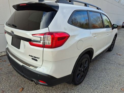Used 2024 Subaru Ascent Onyx Edition image 7