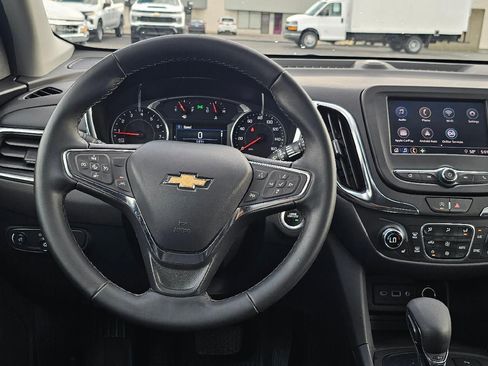 Used 2024 Chevrolet Equinox LT w/ LPO, Floor Liner Package FWD image 13