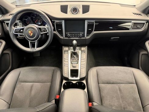 Used 2017 Porsche Macan AWD/4WD image 14
