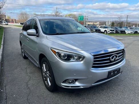 Used 2015 INFINITI QX60 AWD w/ Deluxe Touring Package image 3