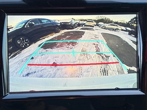 Used 2018 Toyota Camry LE image 30