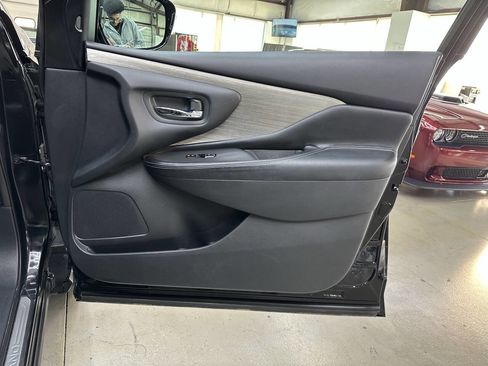 Used 2015 Nissan Murano SL w/ SL Technology Package image 16