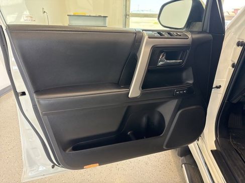 Used 2021 Toyota 4Runner Limited image 44